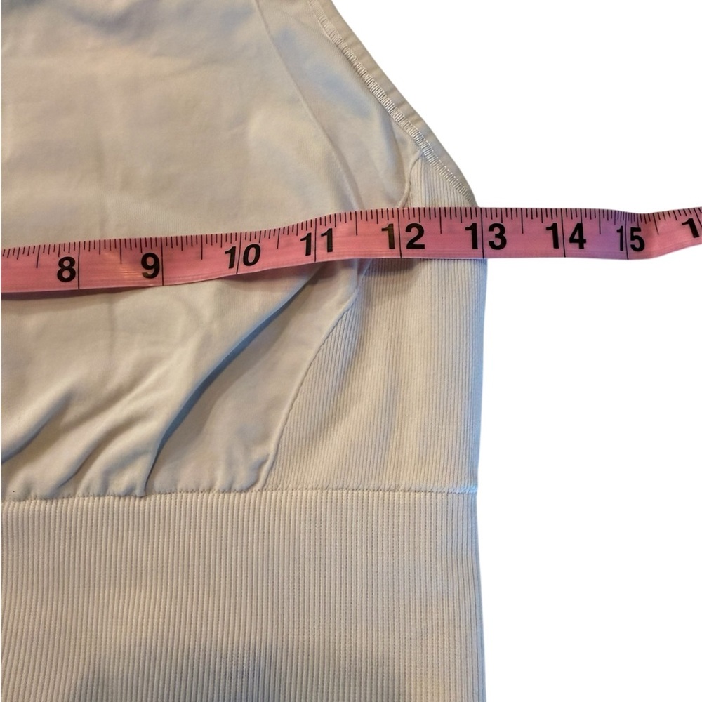 Lululemon Ebb to Train High Neck Longline Sports Bra white Size 6 - Picture 5 of 7